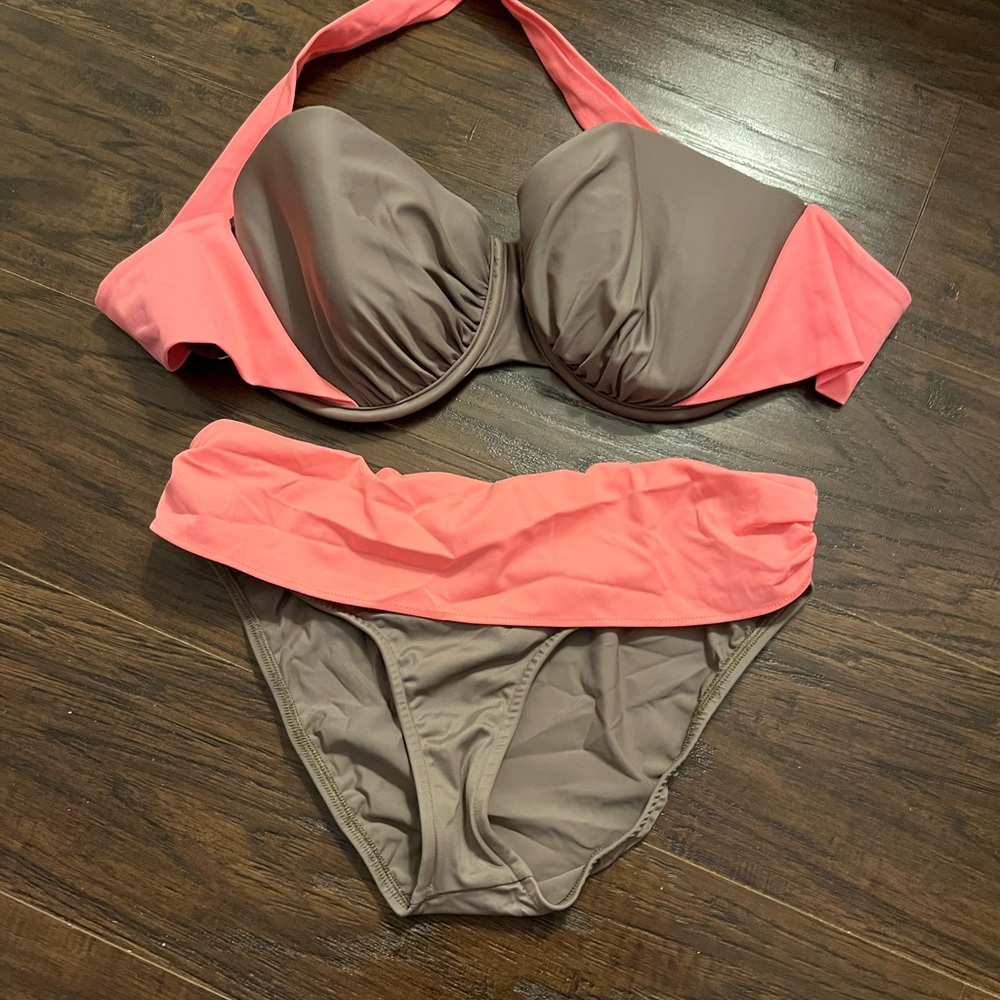Venus bathing suit